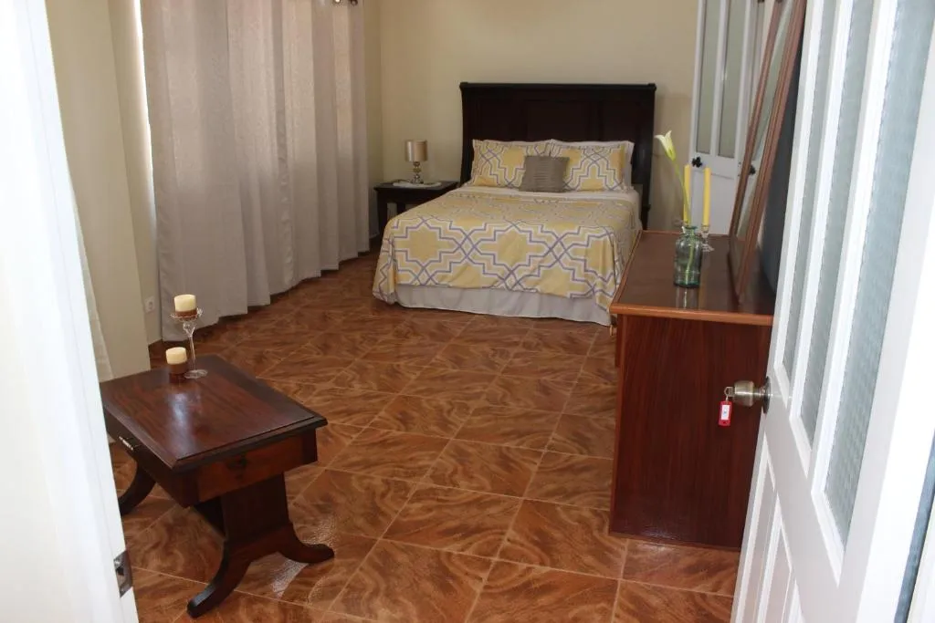 Deluxe Suite with Sea View